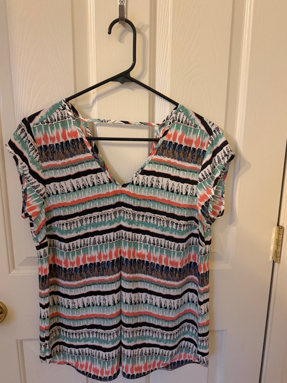 DR2 Multicolor Striped V-Neck Short Sleeve Blouse
